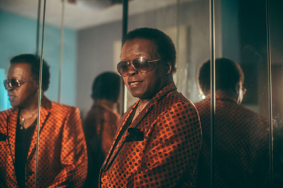 LEE FIELDS