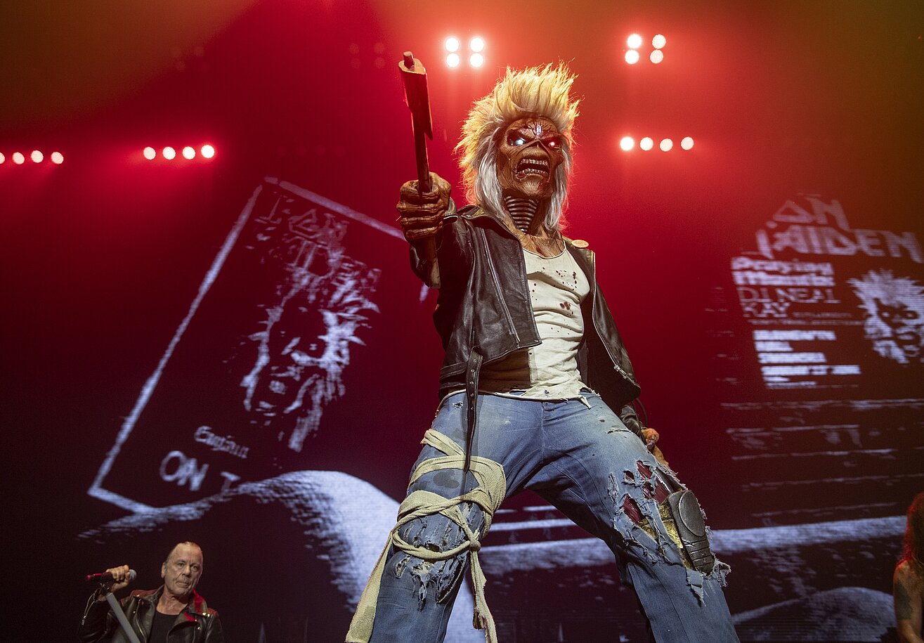 IRON MAIDEN